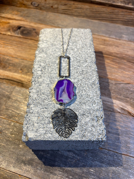 Purple Agate & Monstera Leaf Necklace