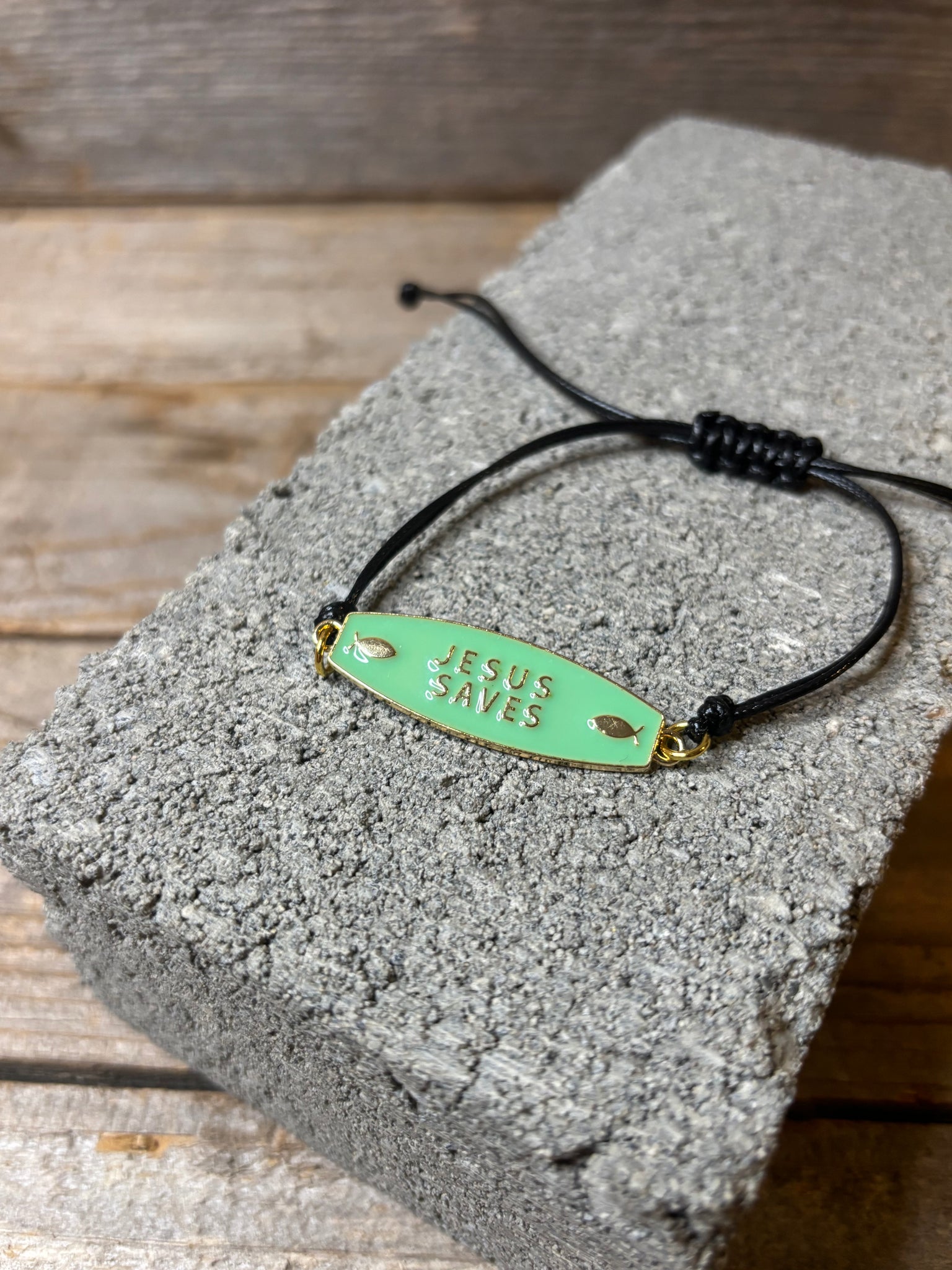 Bracelet